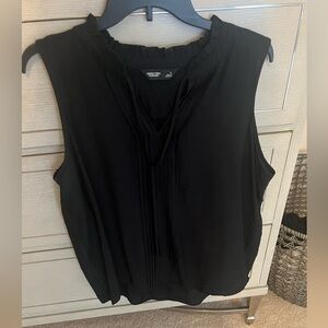 Simply Vera Wang Top
